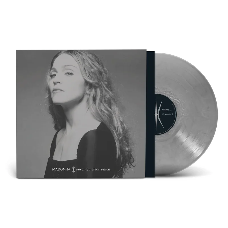 hundredrecords2678236